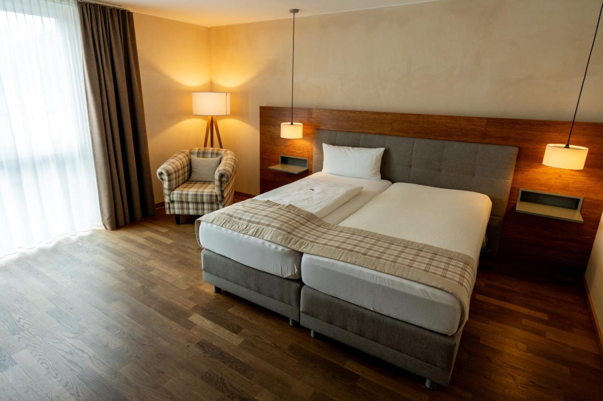 Restaurant Hotel Zum Storchen Waldkirch Kültér fotó